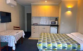 Takanini Park Motor Lodge